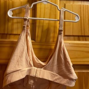 Pink Bodily nursing bra. In excellent condition